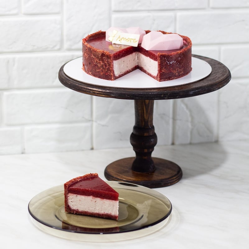 Red Velvet Cheesecake